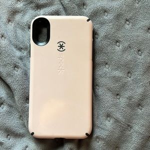 iphone XR pink speck case